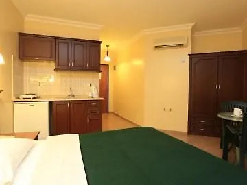 Hotel apartamentowy Club Amaris 3*