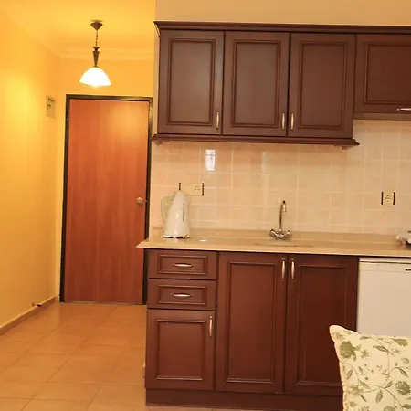Hotel apartamentowy Club Amaris 3*