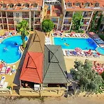 Club Amaris Apart Otel 3*