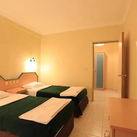 Aparthotel Club Amaris