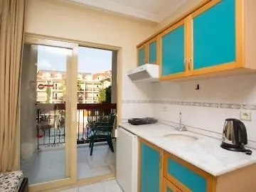 Aparthotel Club Amaris