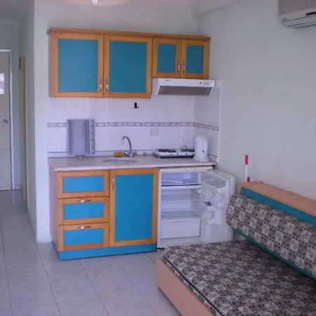 Club Amaris Aparthotel 3*
