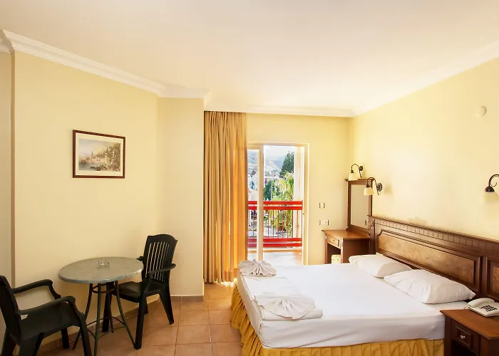 Club Amaris 公寓式酒店 3*