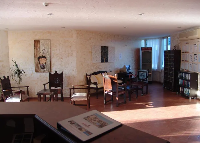 Club Amaris 公寓式酒店 3*