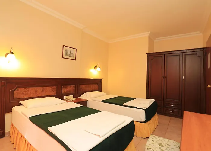 Club Amaris 3*
