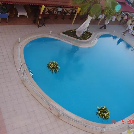 Club Amaris 3* Armutalanı